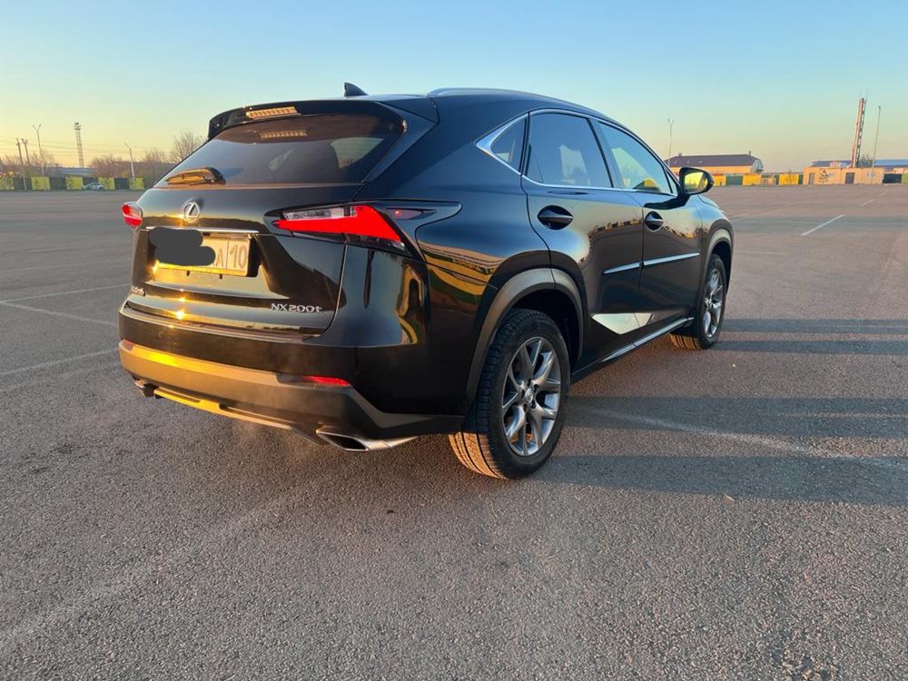 Lexus NX200t 2014 г.в.