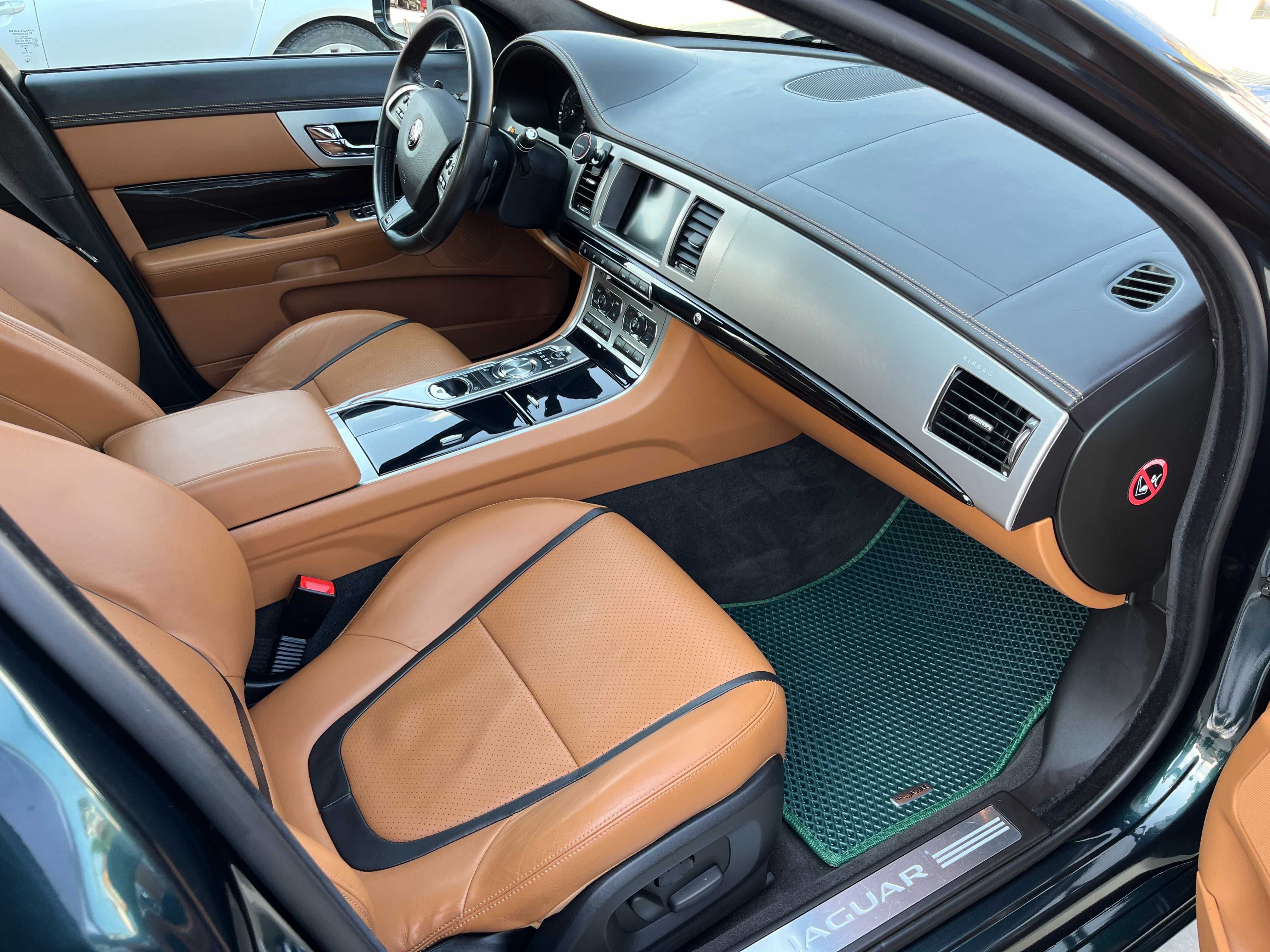 Jaguar XF S Portfolio 2015 V6 600Nm 275 3.D | intretinut la JLR Dealer