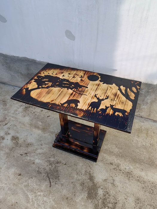 Декоративна маса