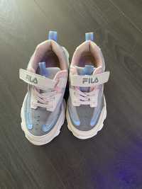 Обувки Fila
