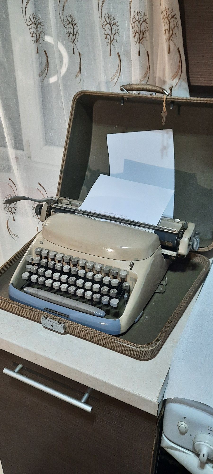 Mașină de scris Alpina 1954 impecabilă