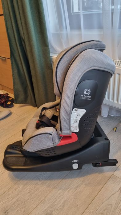Scaun auto Joie Stages cu isofix pentru copii între 0 și 25 kg