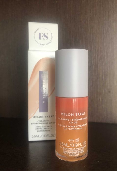 Fenty Beauty Treatz Hydrating + Strengthening Lip Oil