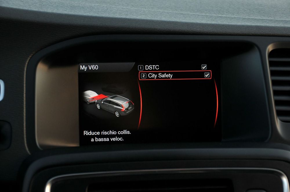 Vând Volvo V60 2013 stare foarte buna