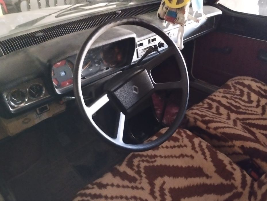 Renault 12 dacia 1310