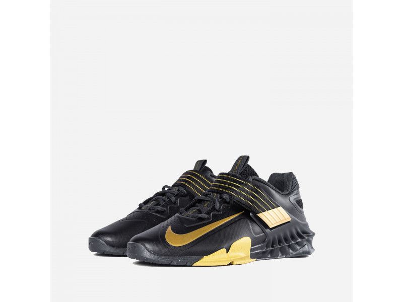 Nike Savaleos  размери - 42.5, 42