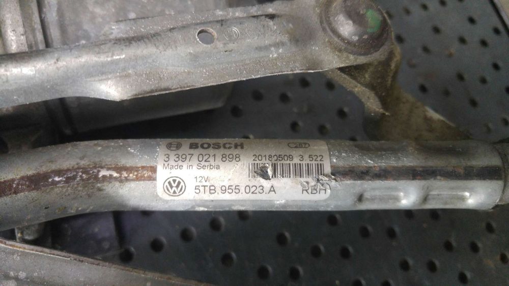 Ansamblu stergator motoras vw touran 5t1 5tb955023a 3397021898 1397220692