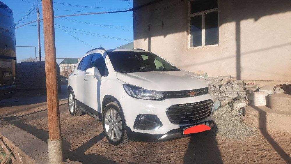 Треккер Tracker сатылады