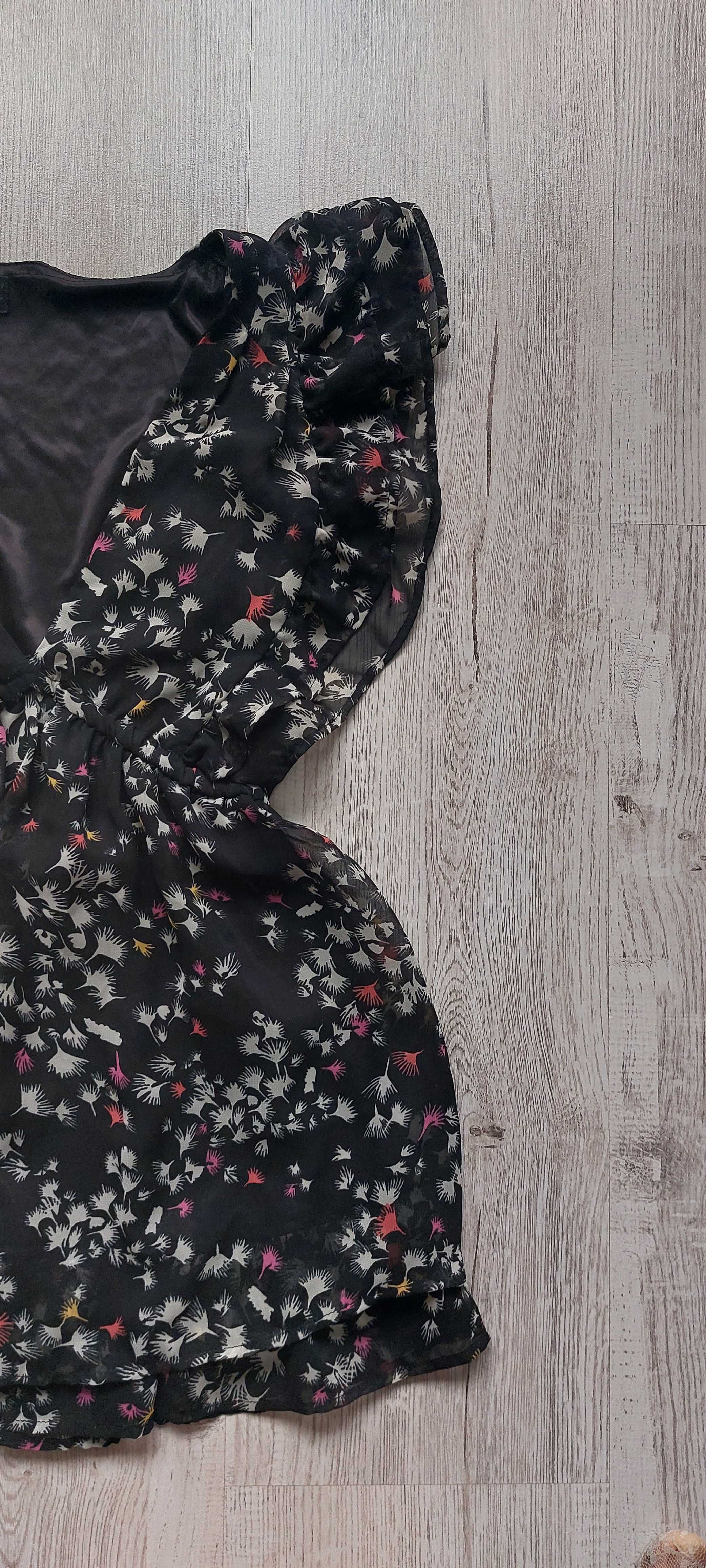 Bluzița H&M neagră cu model floral