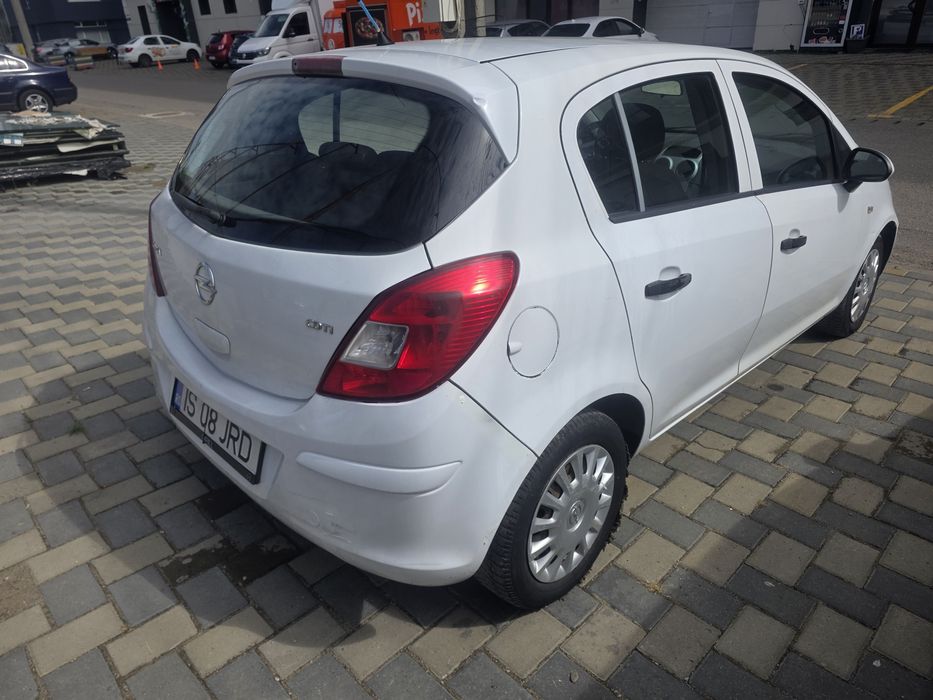 vand opel corsa D an 2012 euro 5 diesel