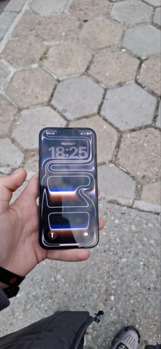iPhone 16e black 128 gb Barter