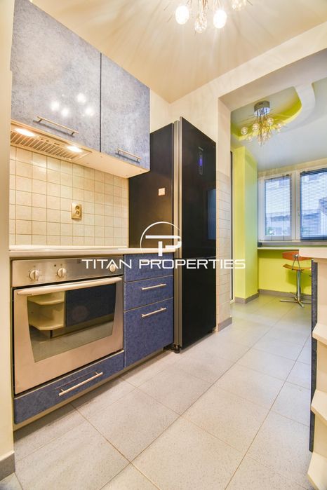 Дава се под наем Двустаен апартамент в София, Лозенец - 70 кв.м за 700 € - Снимка #5