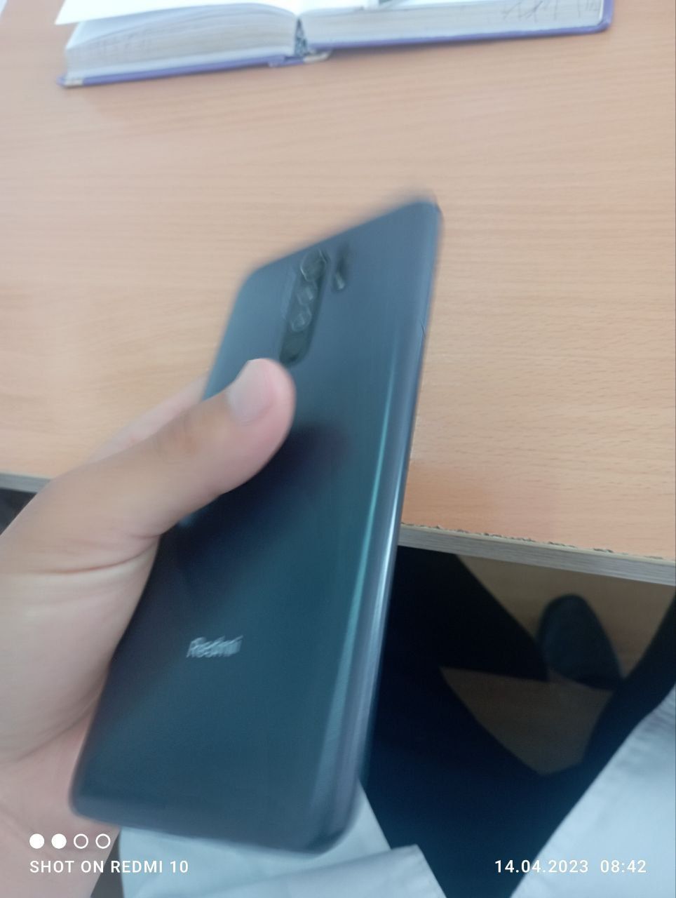 Redmi 9 oʻzi xotira 4/128 holati yaxshi