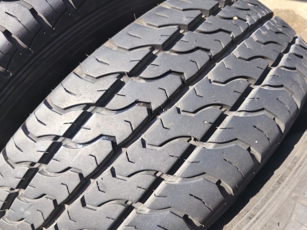 215/65/16" 4бр Dunlop econodrive,dot0723,8mm