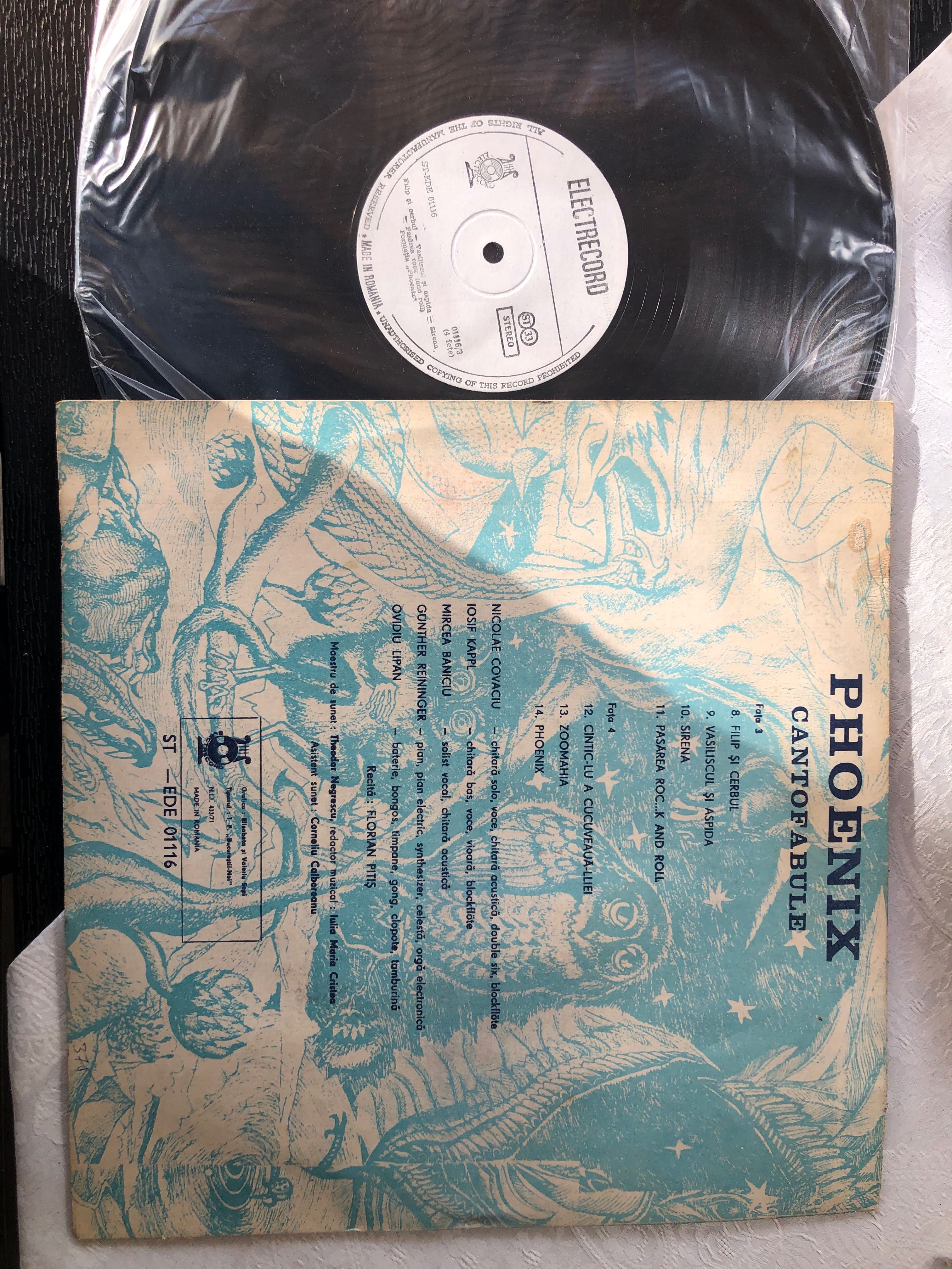 Vinyl Phoenix Cantofabule