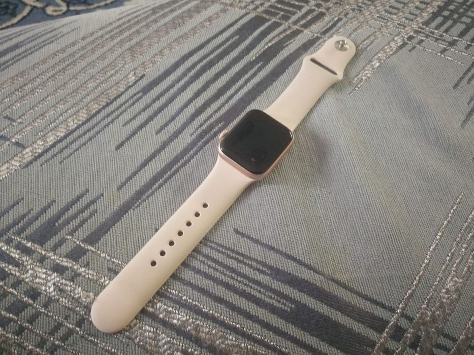 Продам Apple watch