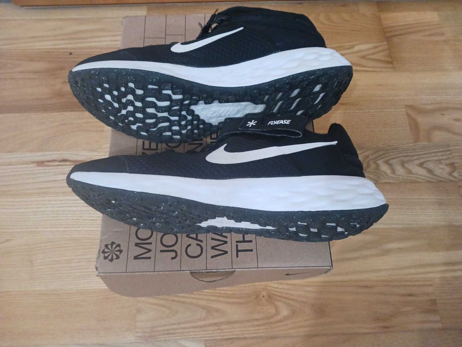 Vand incaltaminte sport