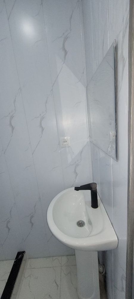 Продается срочно кваратира на Янги-Хайотском районе