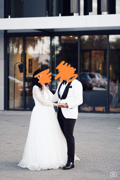 Vând rochie de mireasa+ voal