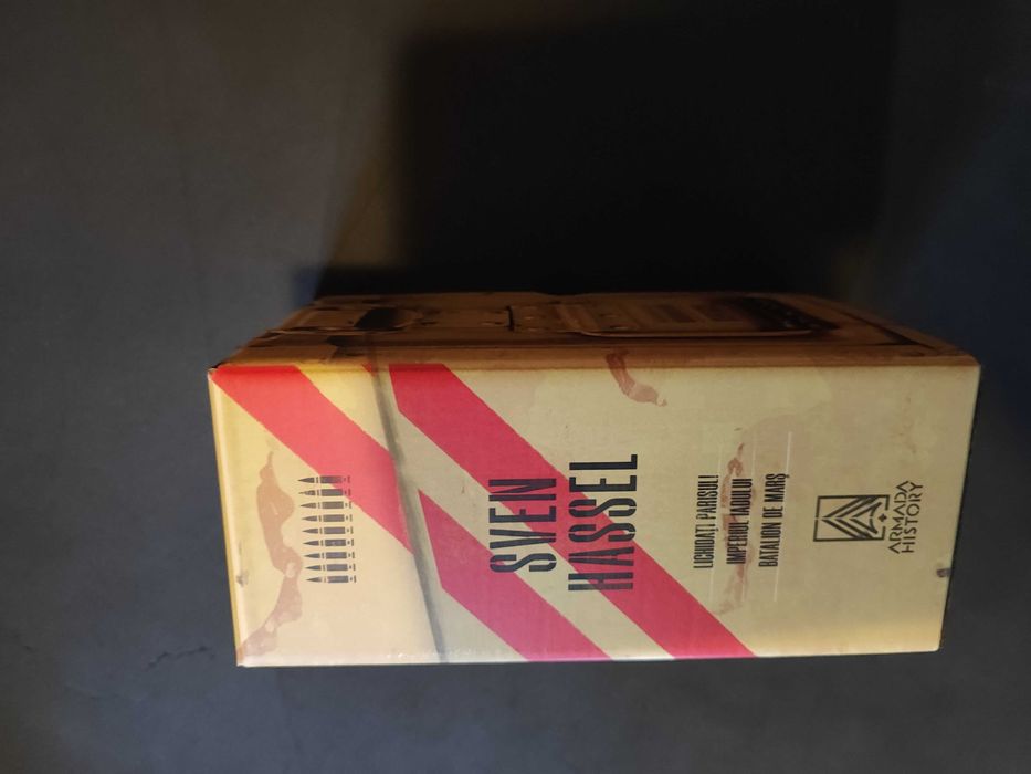 Carti de razboi - Sven Hassel - seria completa plus 2 afise mari