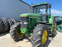 Tractor John Deere 7600