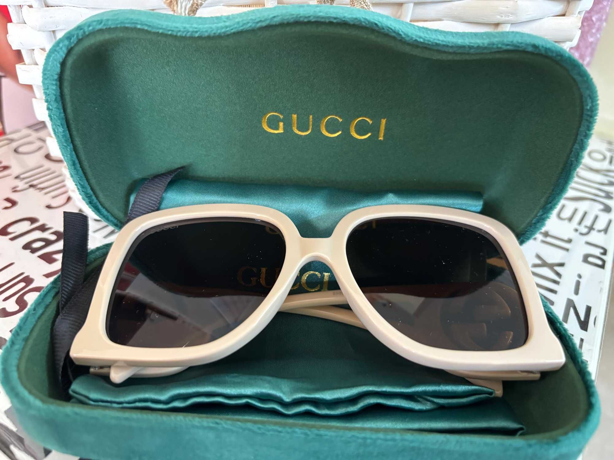 Gucci дамски слънчеви очила с големи квадратни форми