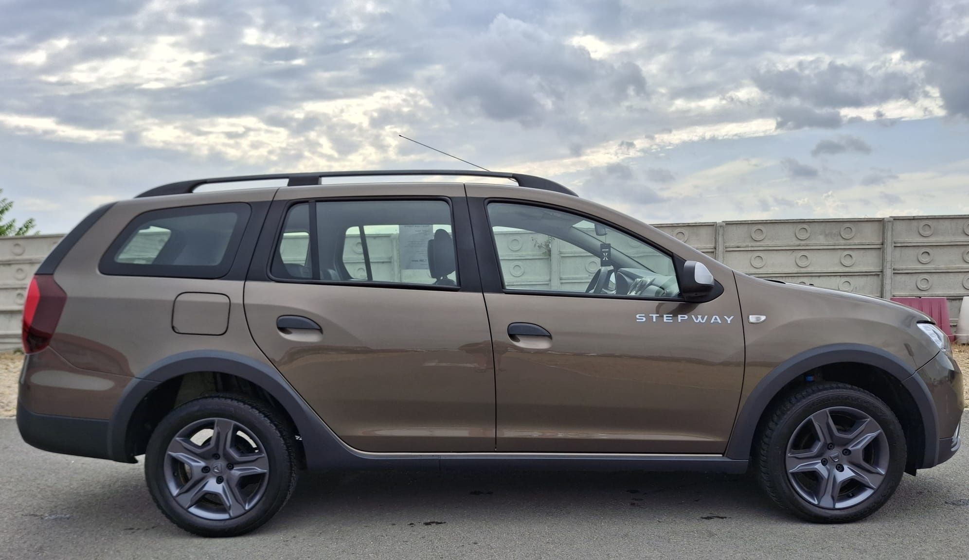 Dacia Logan MCV Stepway neinmatriculat 1.5 DCI 95CP euro 6