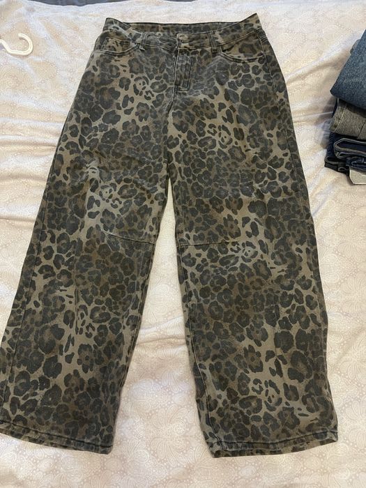 дънки Zara, Levi’s