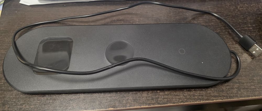 Incarcator wireless triplu, pentru casti, ceas, telefon