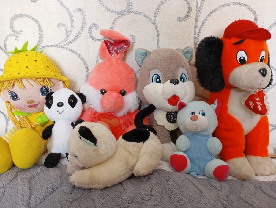 Б/у игрушки. Детский мир