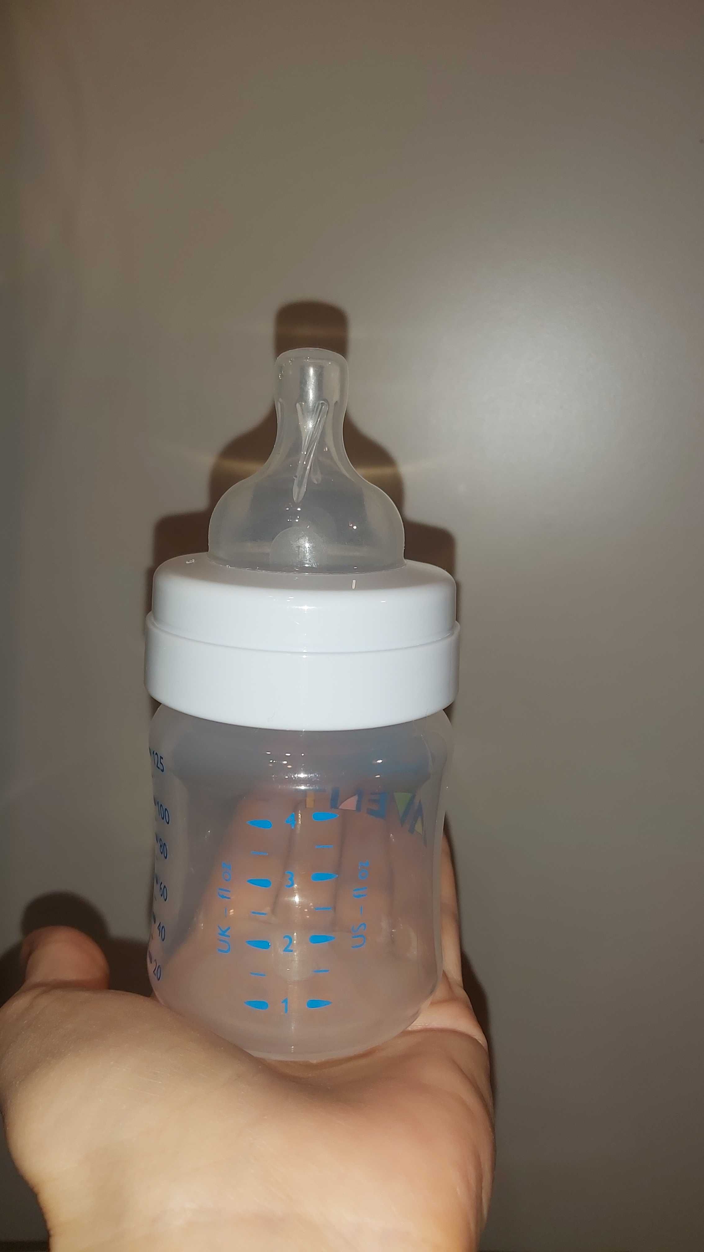 Пластмасови шишета за бебета,комплект.