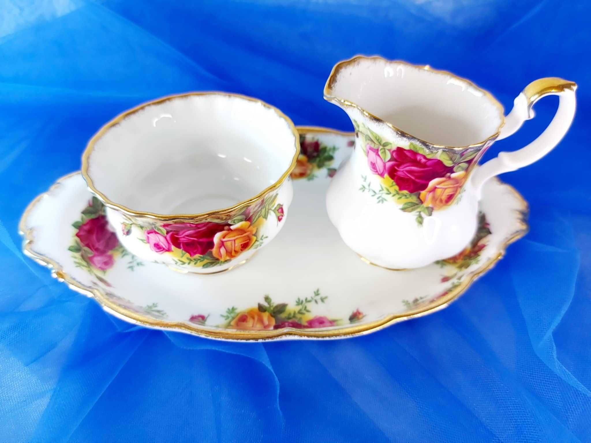 Комплвкт от 3 части  Royal Albert Old Country Roses