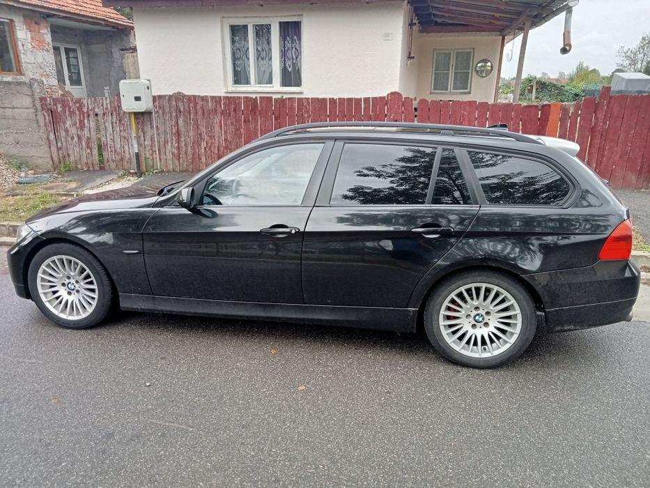 Vând BMW 320d ful dotări.