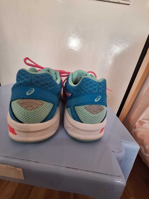 Маратонки Asics, 39 номер, чисто нови