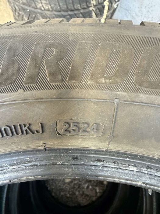 235/55/19 Bridgestone 4бр 2024