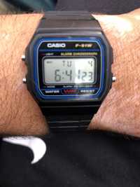 Ceas casio F 91 original