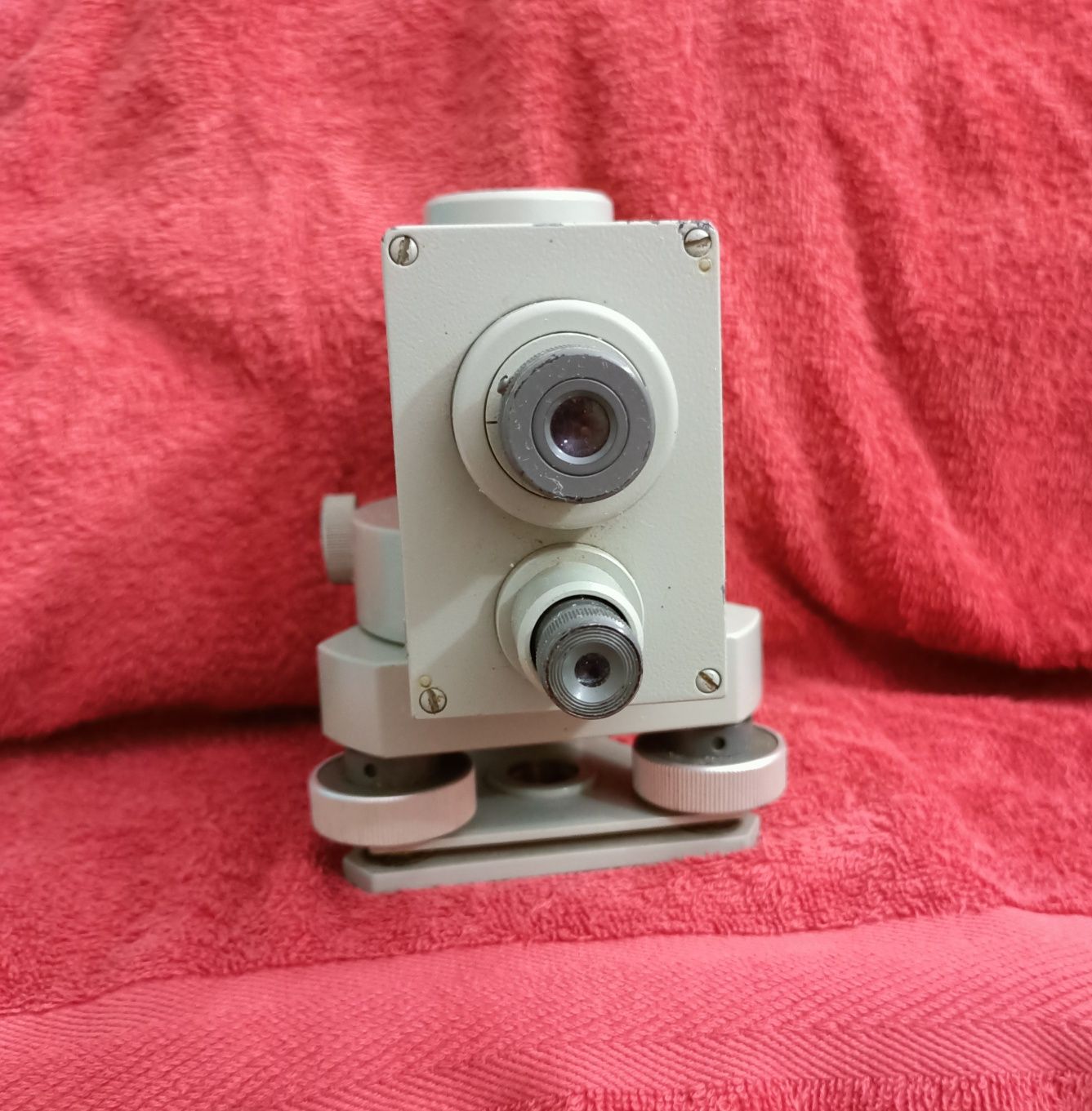 Nivela optica Carl Zeiss Ni 025