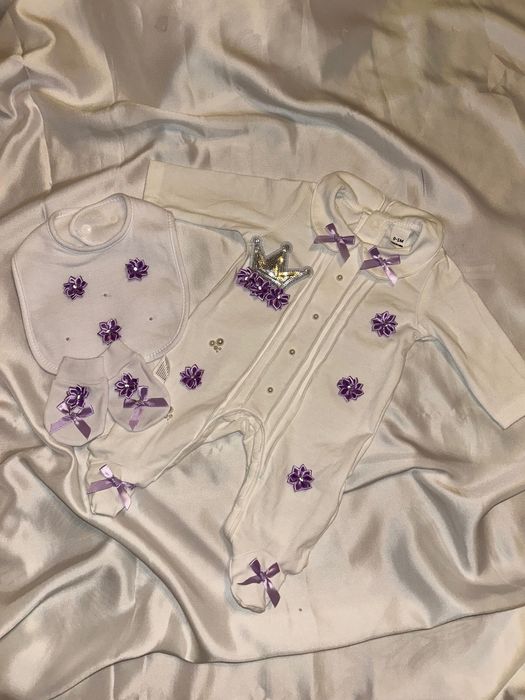 Новородени дрехи със надпис по избор ако желаете пишете на лс