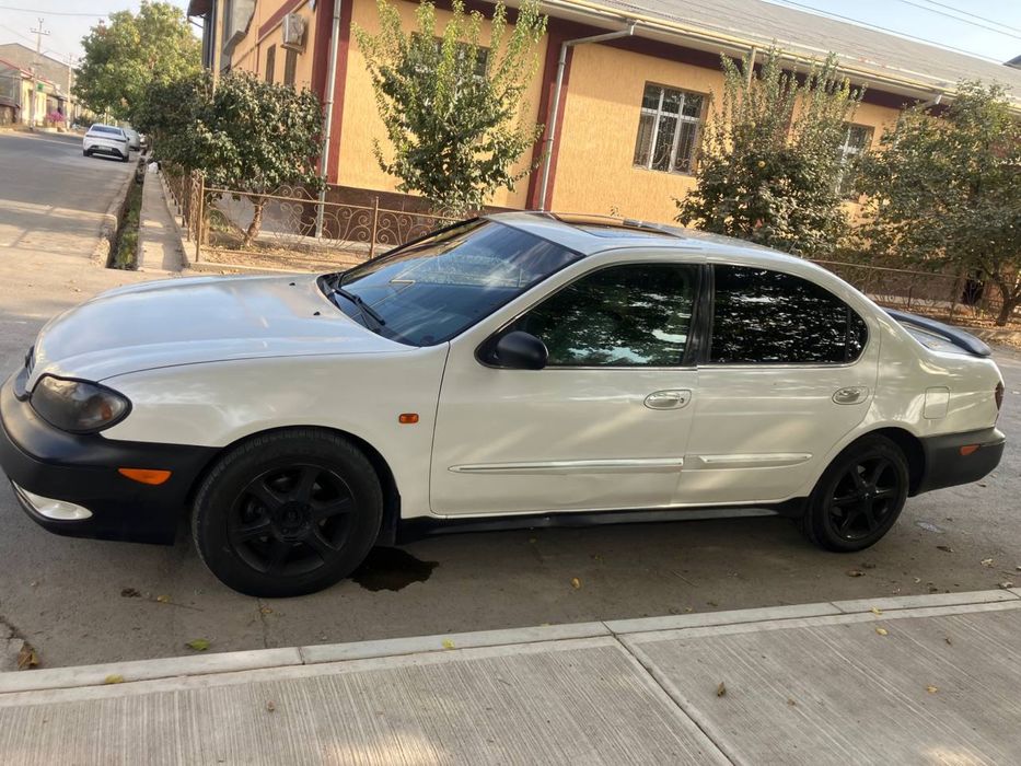 Nissan maxima 3L
