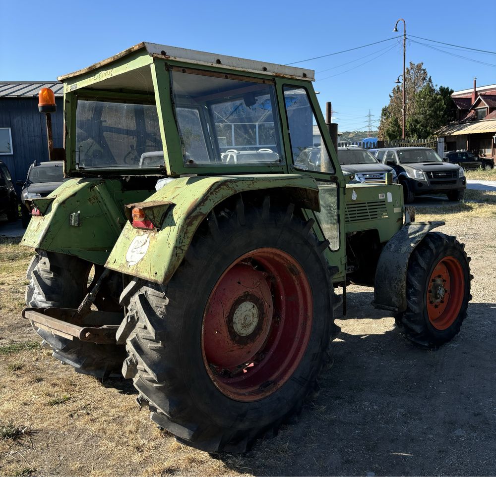 Tractor Fendt Farmer 4X4