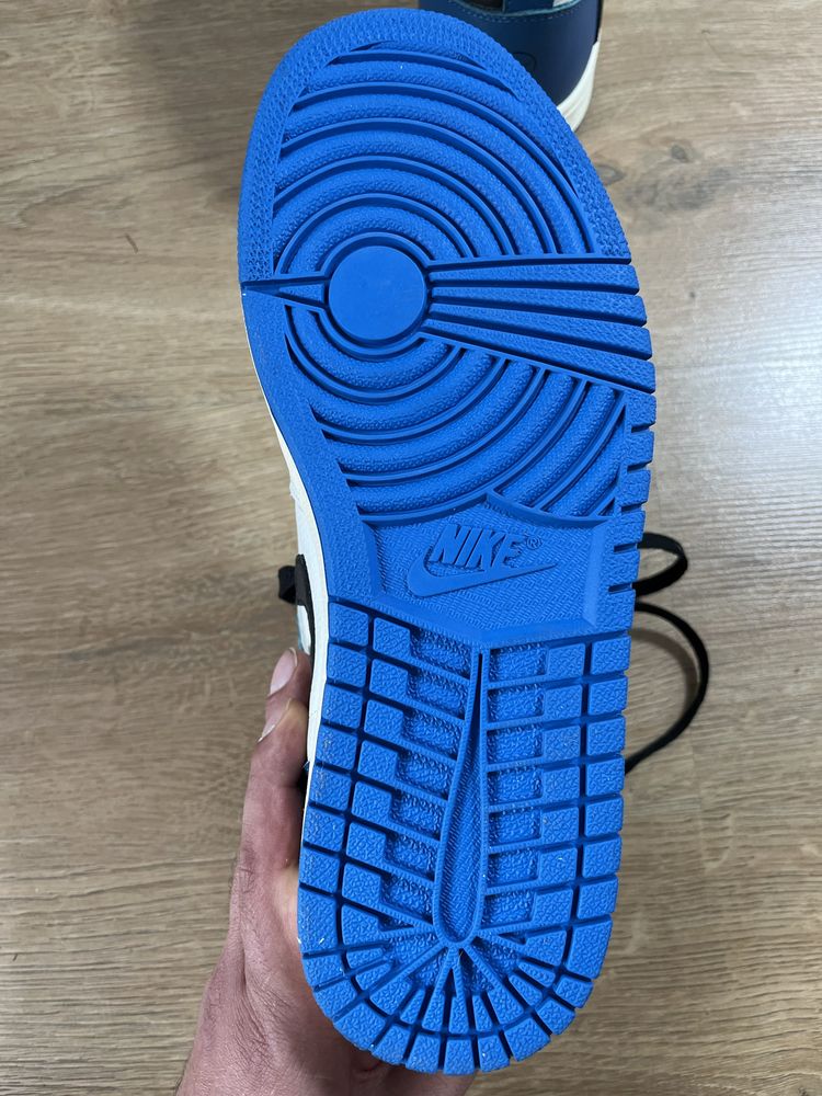 Air Jordan 1 High OG Fragment Design x Travis Scott размер 42