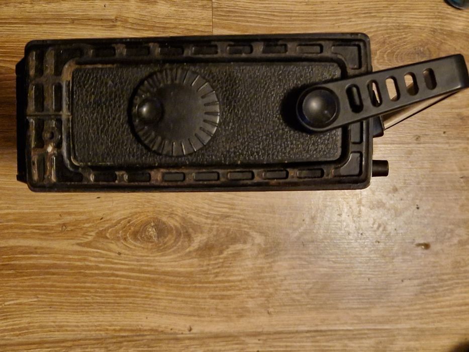 Vând radiocasetofon Unitra Kaspazak RB 3200 Automatic