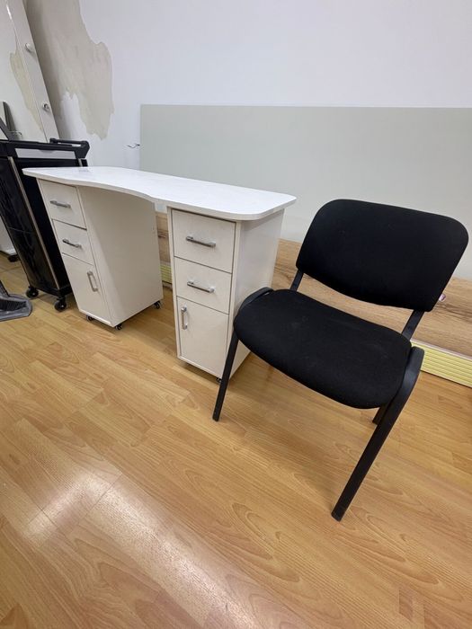 Стол компьютерный, письменный