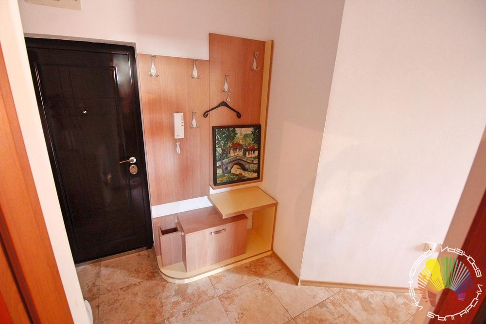 Дава се под наем Двустаен апартамент в Бургас, Център - 50 кв.м за 408 € - Снимка #7