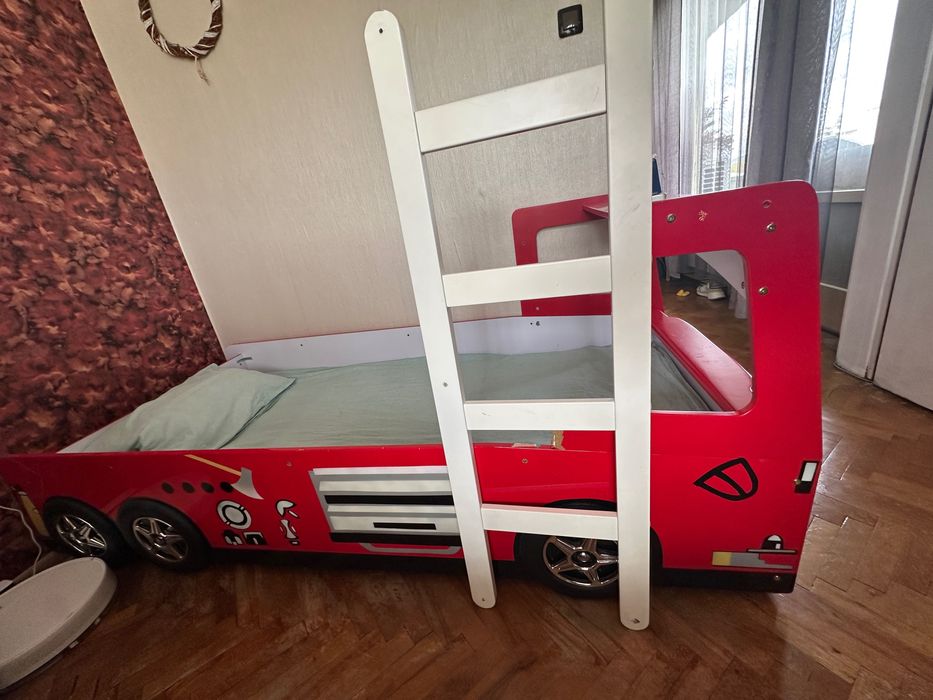 Легло пожарна кола