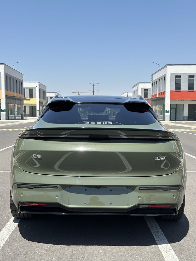 Zeekr 007 GT AWD Notarius gotov !