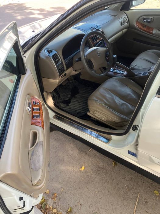 Nissan maxima 3L