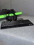 Căști si tastatură gaming