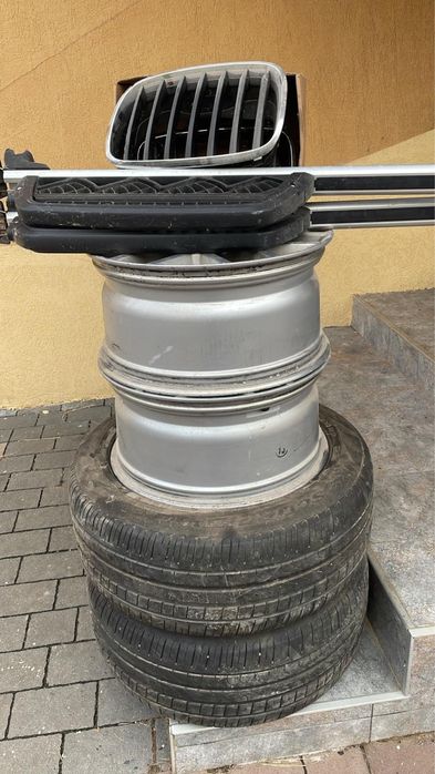Piese originale BMW grile,jante,portbagaj si anvelope
