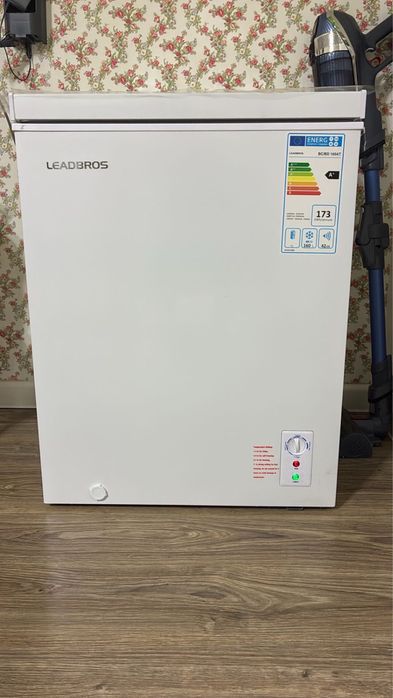 Продаю морозильник